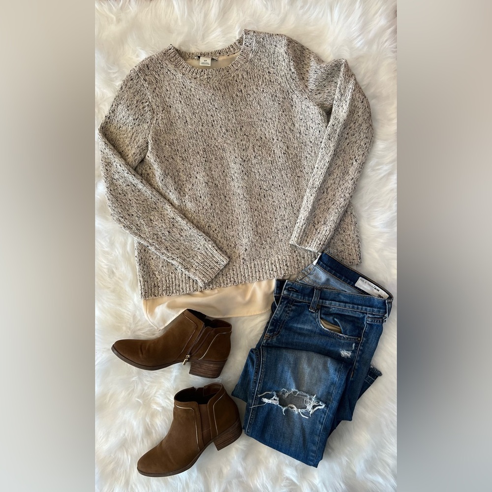 Club Monaco Split Back Woven Sweater in Cream Size Small
